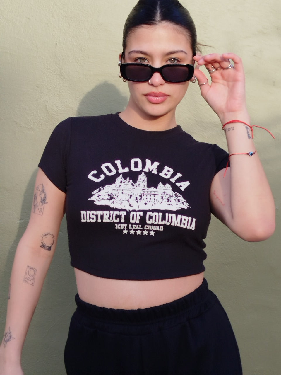 Baby Tee Negro Colombia