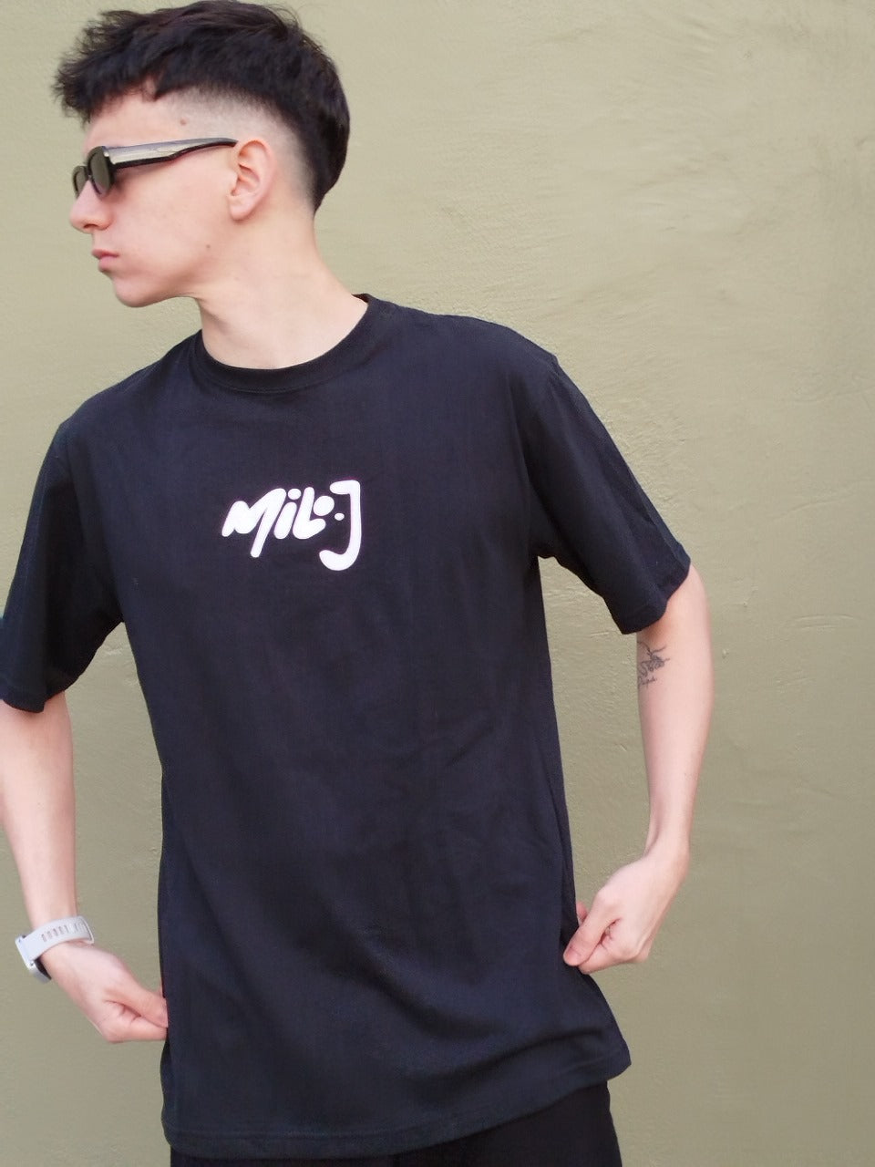 Remera Milo J